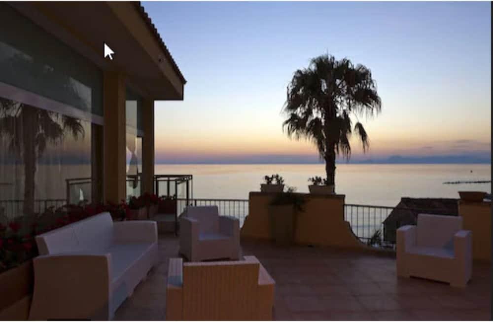 Grand Hotel Santa Maria Santa Maria di Castellabate Exterior foto